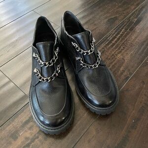 Schutz leather Loafers chains studs